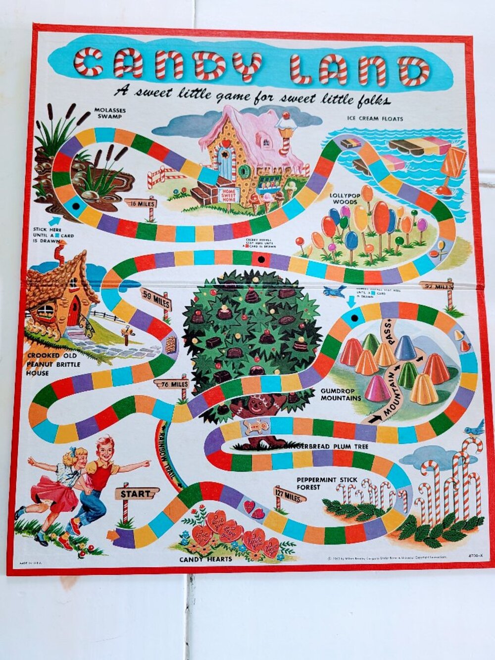 VTG 1962 Candy Land Game Board Only Milton Bradley #4700-X Red Replacement Rare